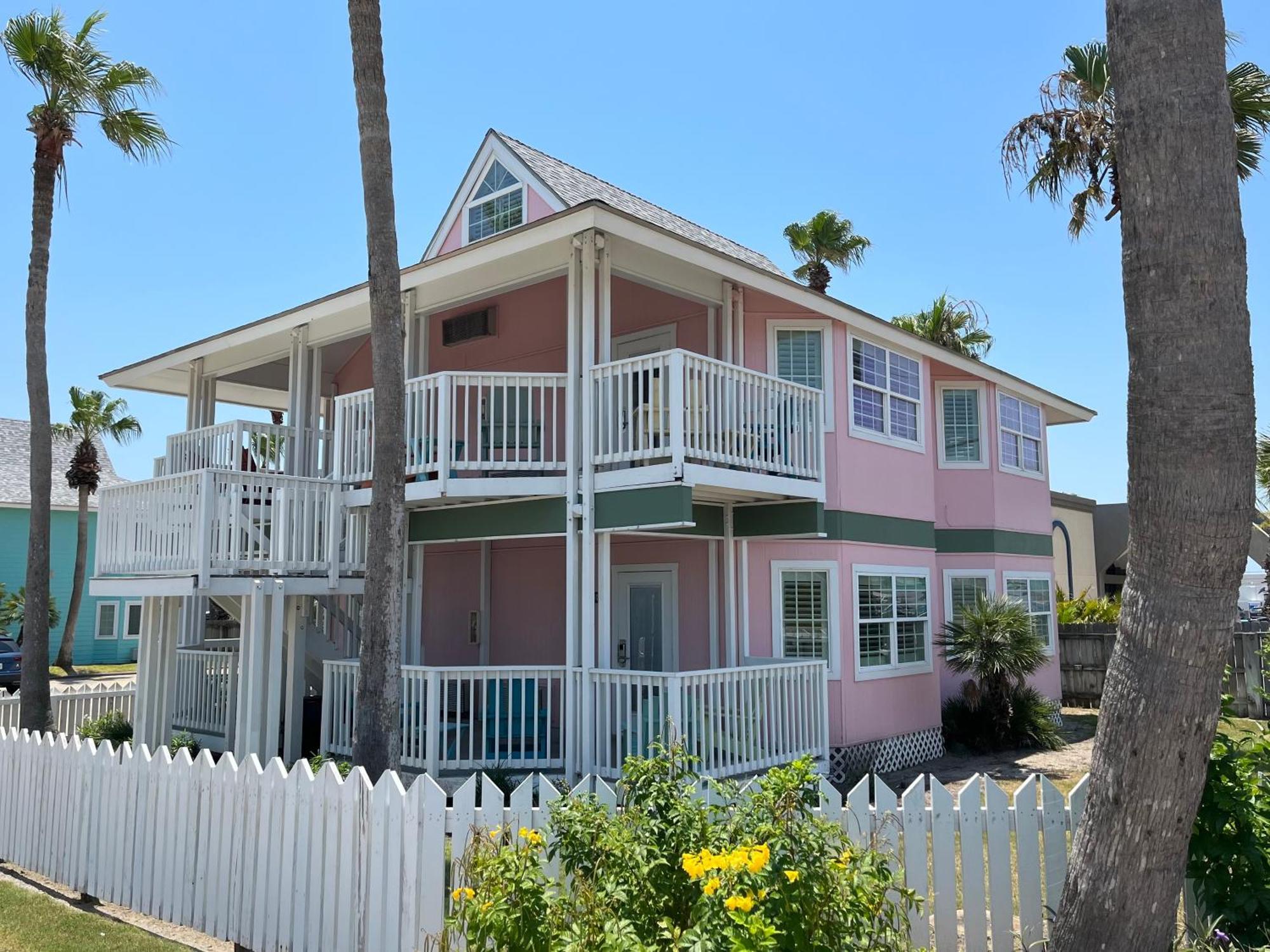 Seashell Village Resort Near The Beach With Kitchens Port Aransas Exterior foto